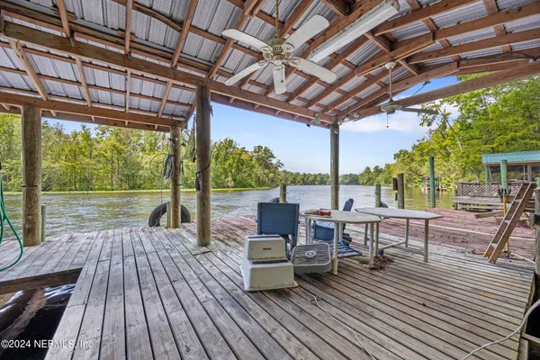 $319,500 | 742 Ridgeline Road, Unit 1, Satsuma, FL 32189