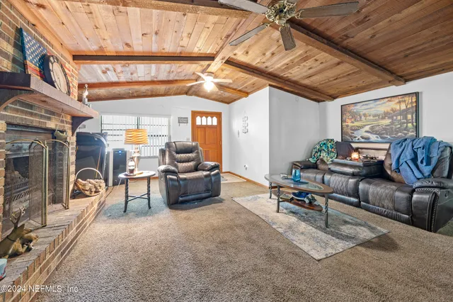 $319,500 | 742 Ridgeline Road, Unit 1, Satsuma, FL 32189