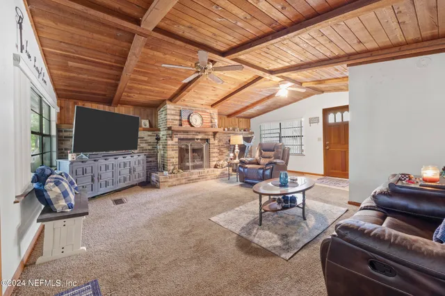 $319,500 | 742 Ridgeline Road, Unit 1, Satsuma, FL 32189