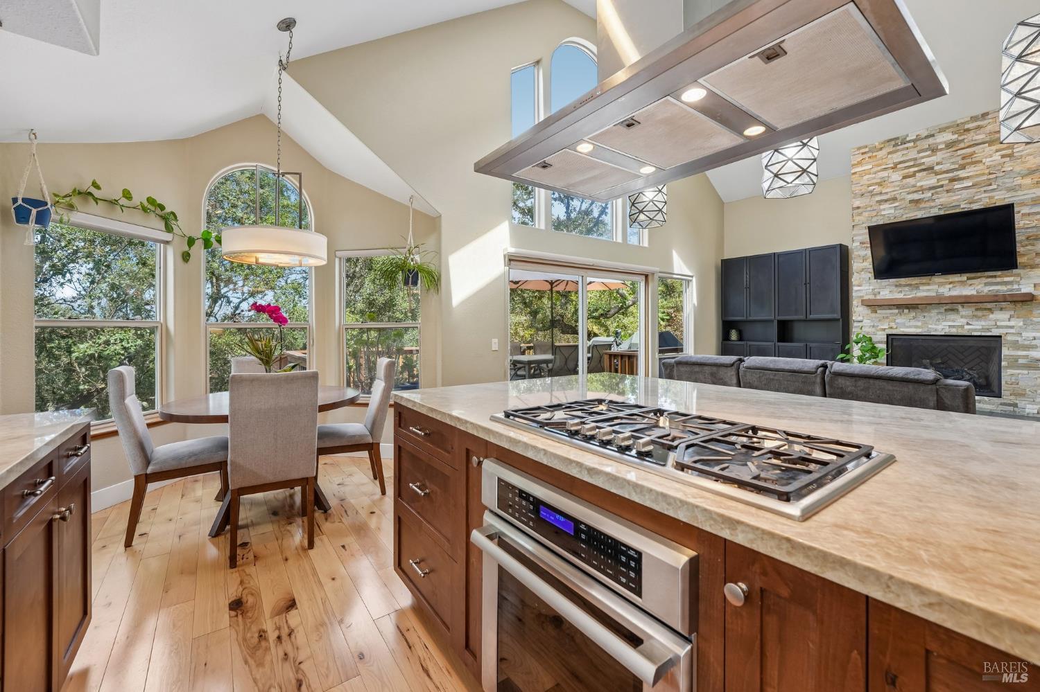 4740 Montgomery Lane Santa Rosa, CA 95409 - Photo 38 of 80 Gallery Image 38