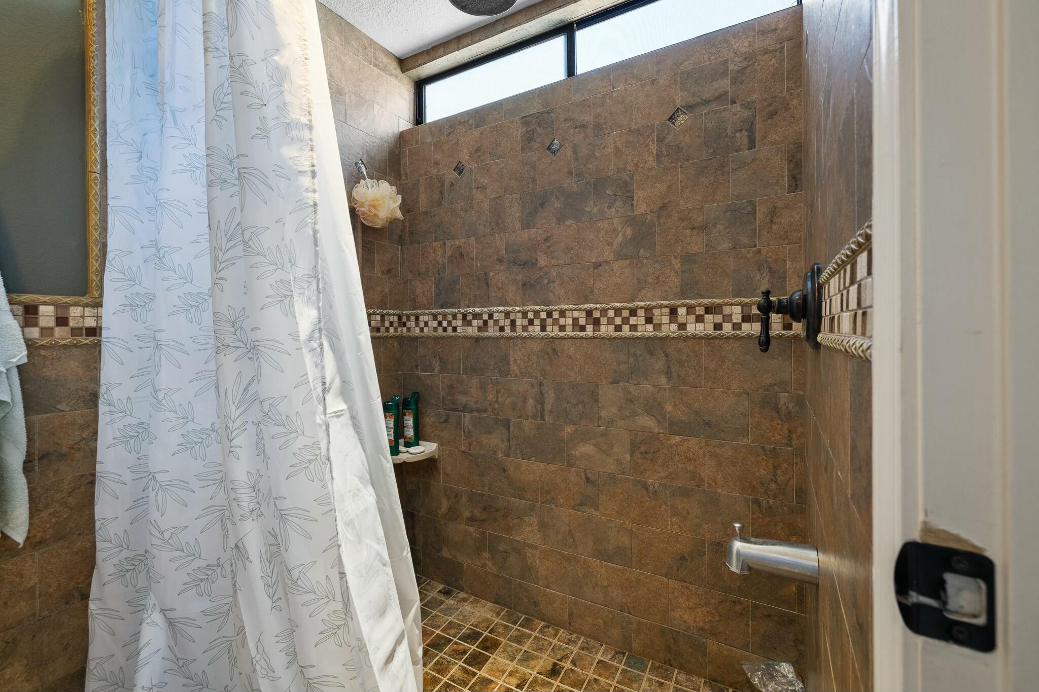 36070 43rd Street East Palmdale, CA 93552 - Photo 34 of 53 tempImageTGPIWT