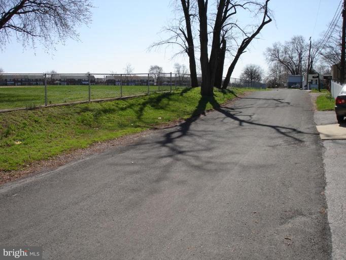 8109 Shore Road Dundalk, MD 21222 - Photo 26 of 30 A Park Adjacent to the Property