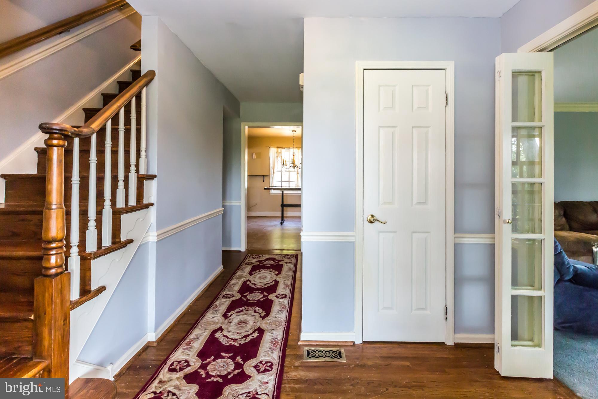 214 Nottingham Drive Spring City, PA 19475 - Photo 18 of 31 Foyer