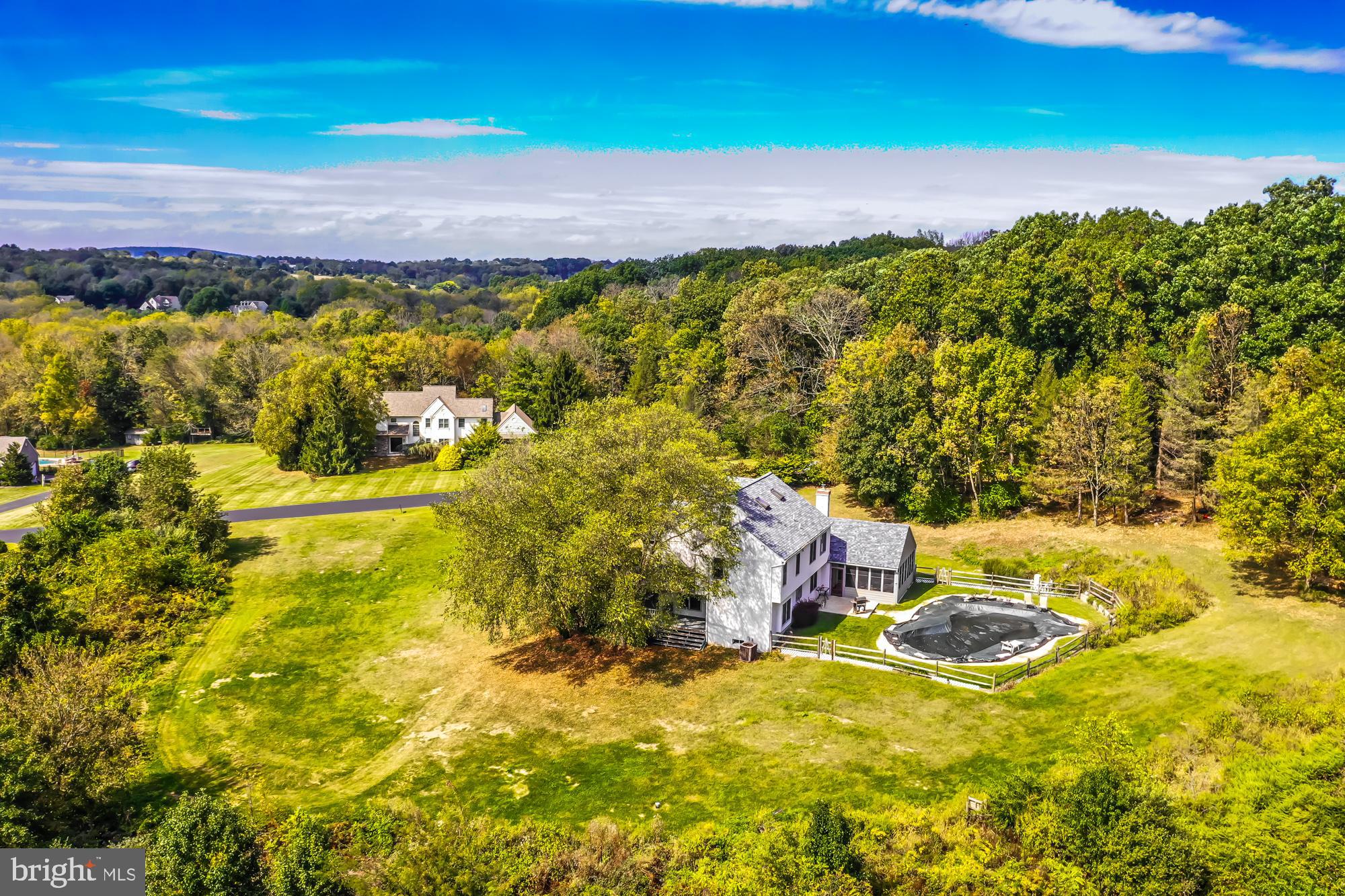 214 Nottingham Drive Spring City, PA 19475 - Photo 6 of 31 Aerial view