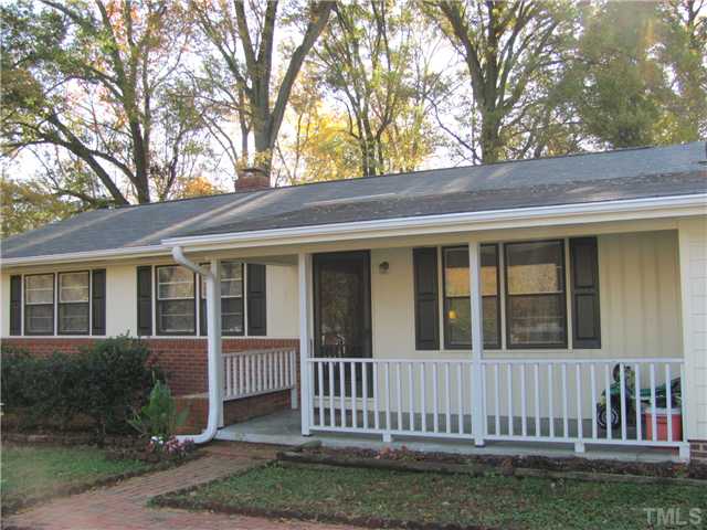 2904 Lucerne Place Raleigh, NC 27604 - Photo 3 of 24 New Roof!