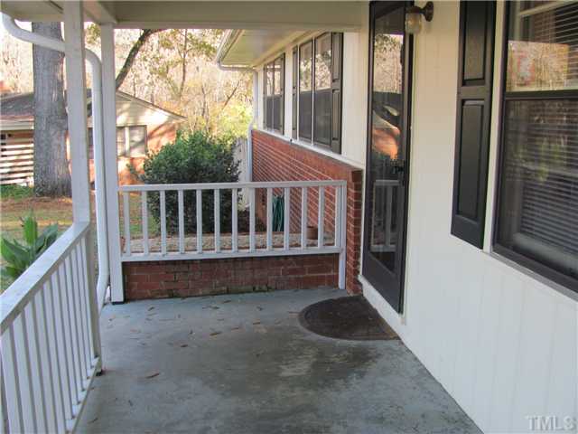 2904 Lucerne Place Raleigh, NC 27604 - Photo 4 of 24 Covered front porch.