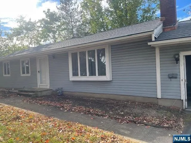 $4,600 | 186 Cleenput Terrace, Paramus, NJ 07652