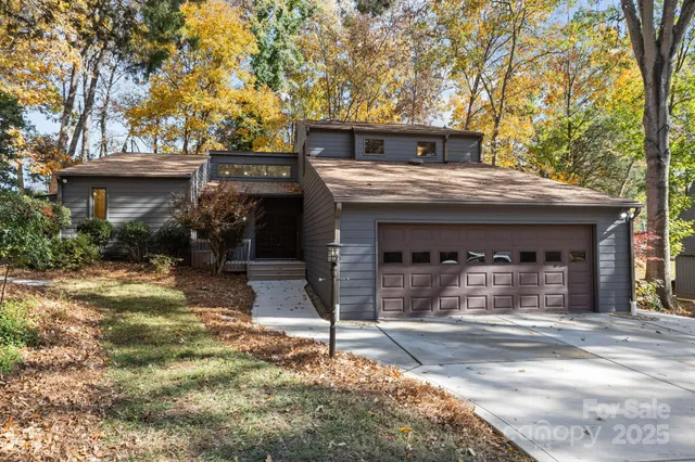 $875,000 | 8117 Rising Meadow Road, Charlotte, NC 28277