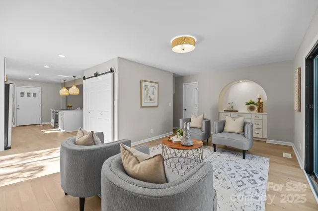 $875,000 | 8117 Rising Meadow Road, Charlotte, NC 28277