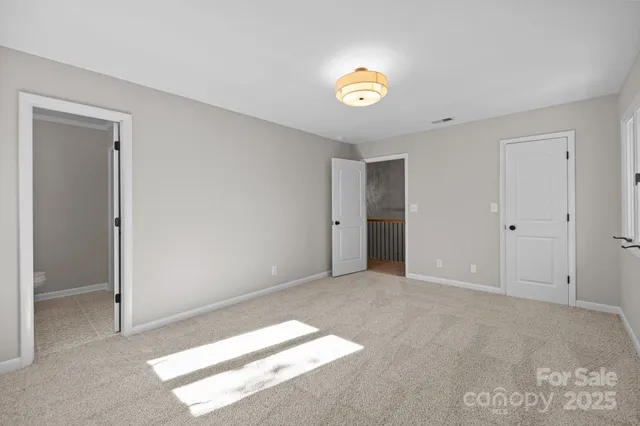 $875,000 | 8117 Rising Meadow Road, Charlotte, NC 28277