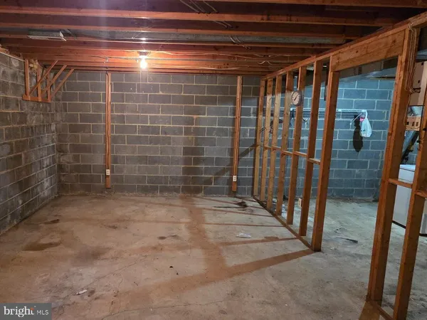 $175,000 | 9915 Whiskey Run, Laurel, MD 20723