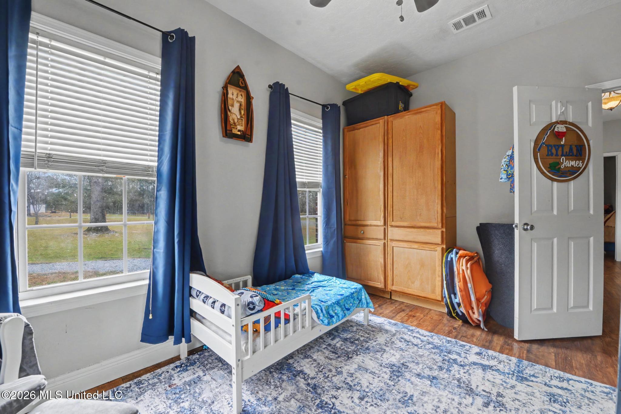 18 Jub Hickman Road Perkinston, MS 39573 - Photo 12 of 22 Guest Room