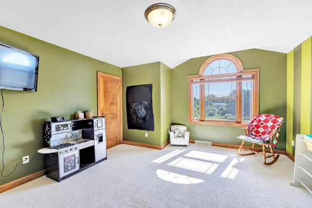 $599,900 | N4043 Morgan Road, Waupaca, WI 54981