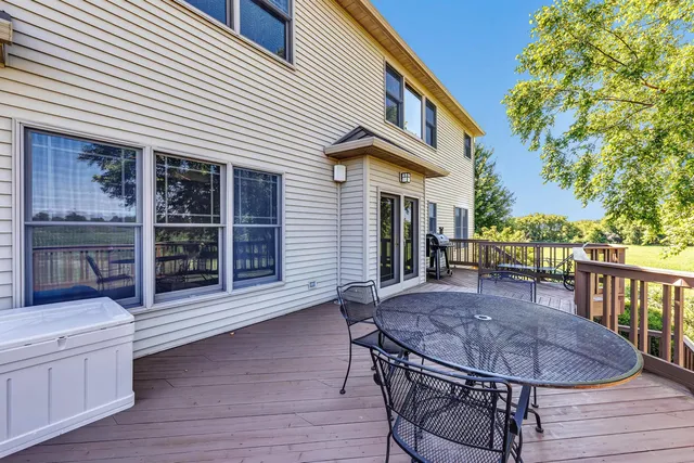 $599,900 | N4043 Morgan Road, Waupaca, WI 54981