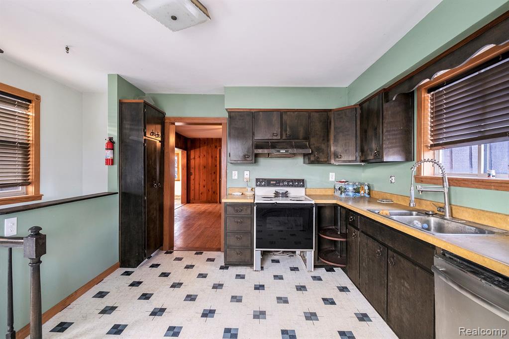 3823 Lippincott Road Lapeer, MI 48446 - Photo 5 of 24