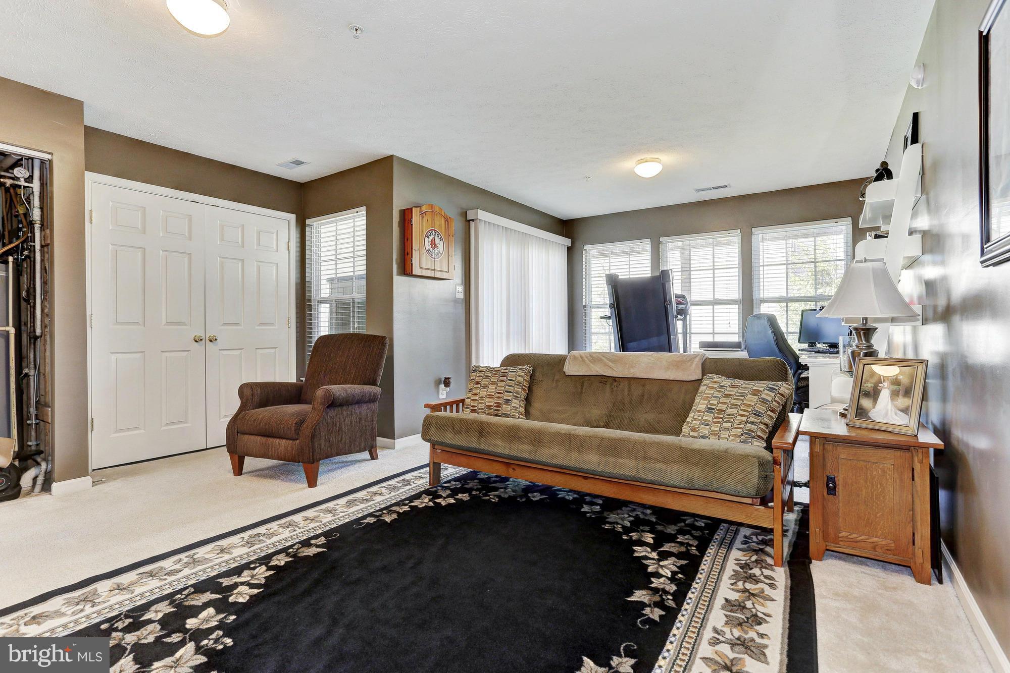 9732 Selfridge Road Middle River, MD 21220 - Photo 3 of 21 Family Room