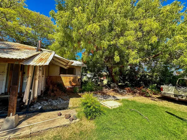 $395,000 | 268 Seaside Street, Kaunakakai, HI 96748