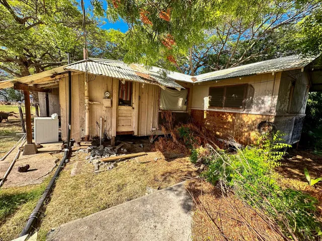 $395,000 | 268 Seaside Street, Kaunakakai, HI 96748