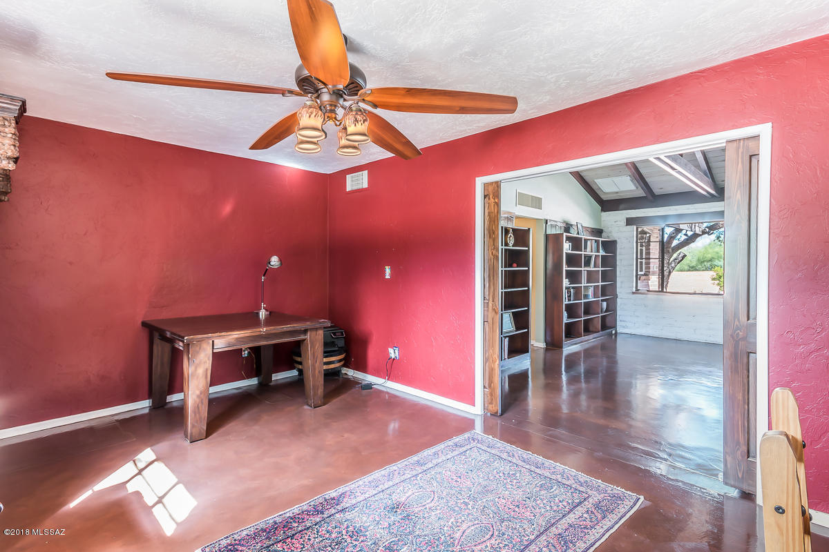 4957 East Fort Lowell Road Tucson, AZ 85712 - Photo 12 of 42