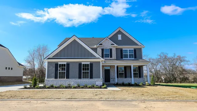 $779,990 | 325 Harvest Point Boulevard, Spring Hill, TN 37174