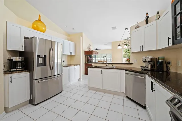 $899,999 | 4080 Northwest 83rd Lane, Coral Springs, FL 33065