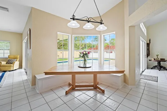 $899,999 | 4080 Northwest 83rd Lane, Coral Springs, FL 33065