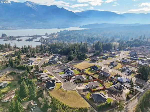 $220,000 | 189 Falcon Court, Stevenson, WA 98648