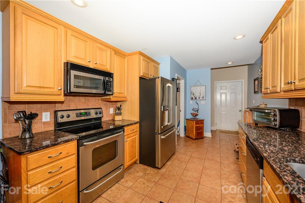 2827 Lake Shore Road South Denver, NC 28037 - Photo 12 of 28 Gallery Image 12