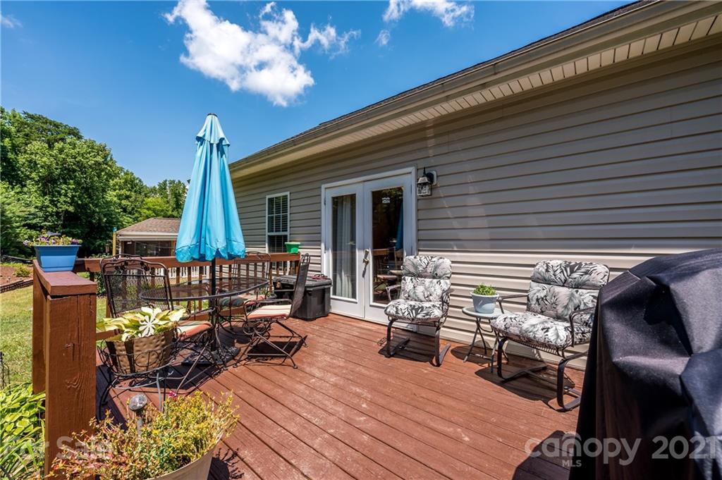 2827 Lake Shore Road South Denver, NC 28037 - Photo 26 of 28 Gallery Image 26