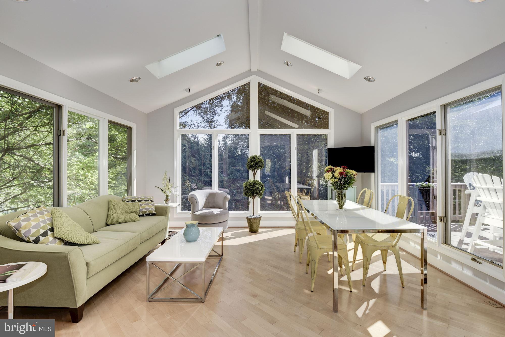 6316 Lenox Road Bethesda, MD 20817 - Photo 14 of 50 sun room