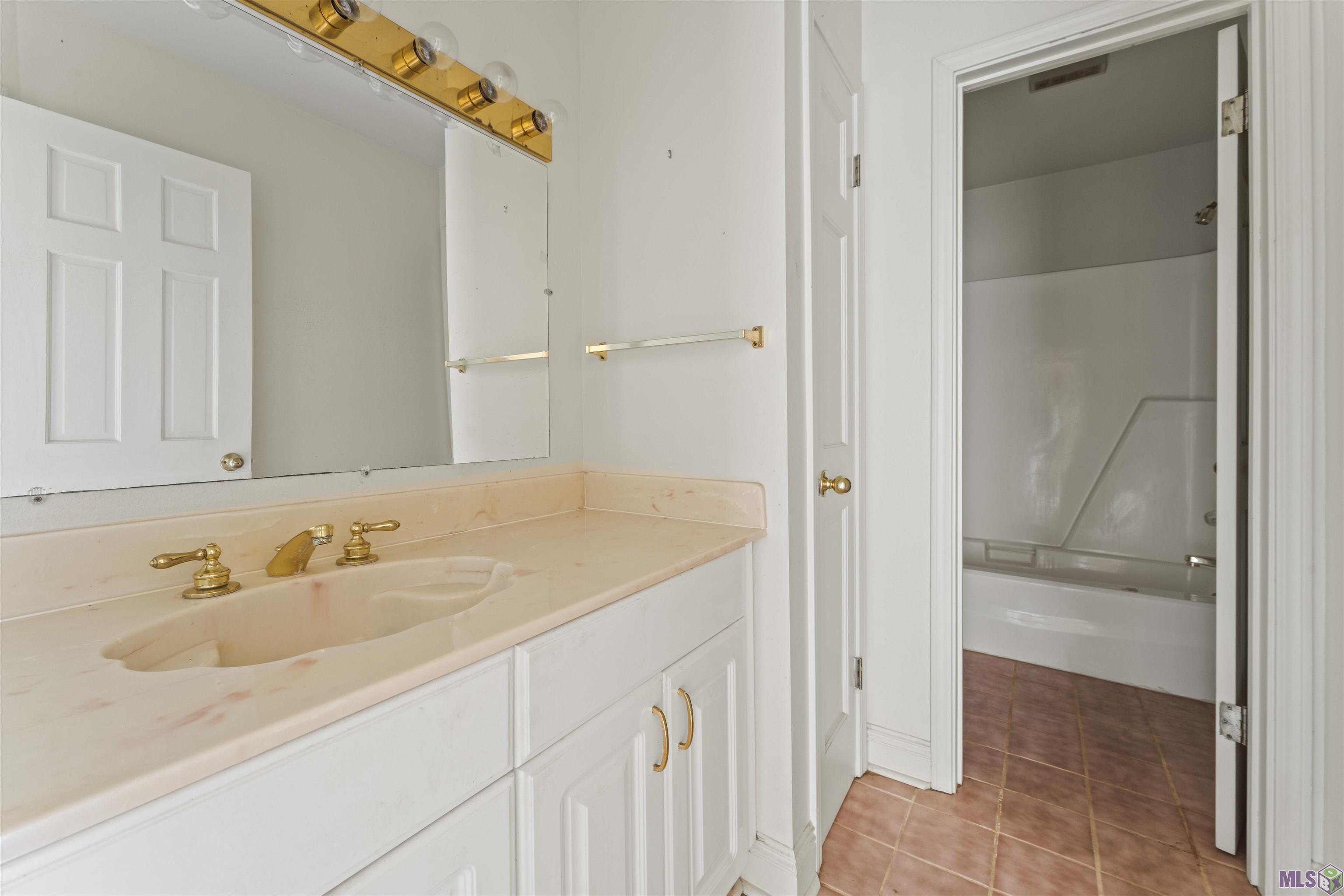 26 Inlet Cove Loop Slidell, LA 70458 - Photo 23 of 34