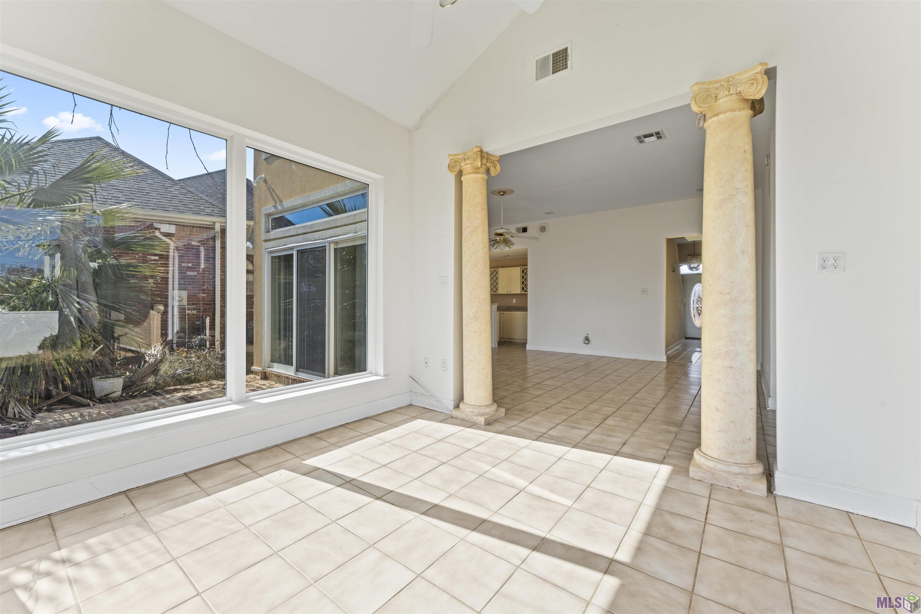 26 Inlet Cove Loop Slidell, LA 70458 - Photo 10 of 34