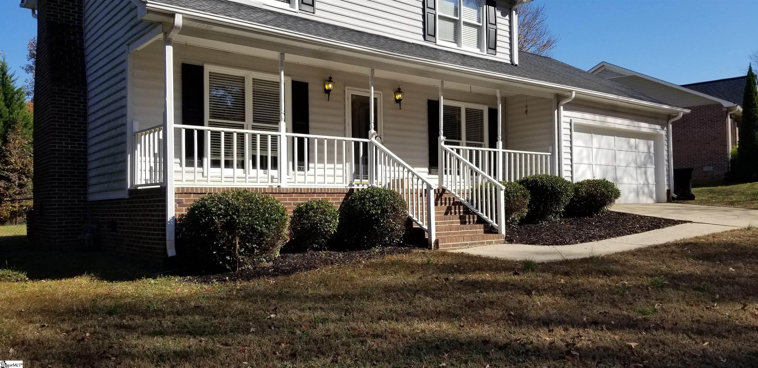 216 Foxhound Road Simpsonville, SC 29680 - Photo 2 of 20 Gallery Image 2