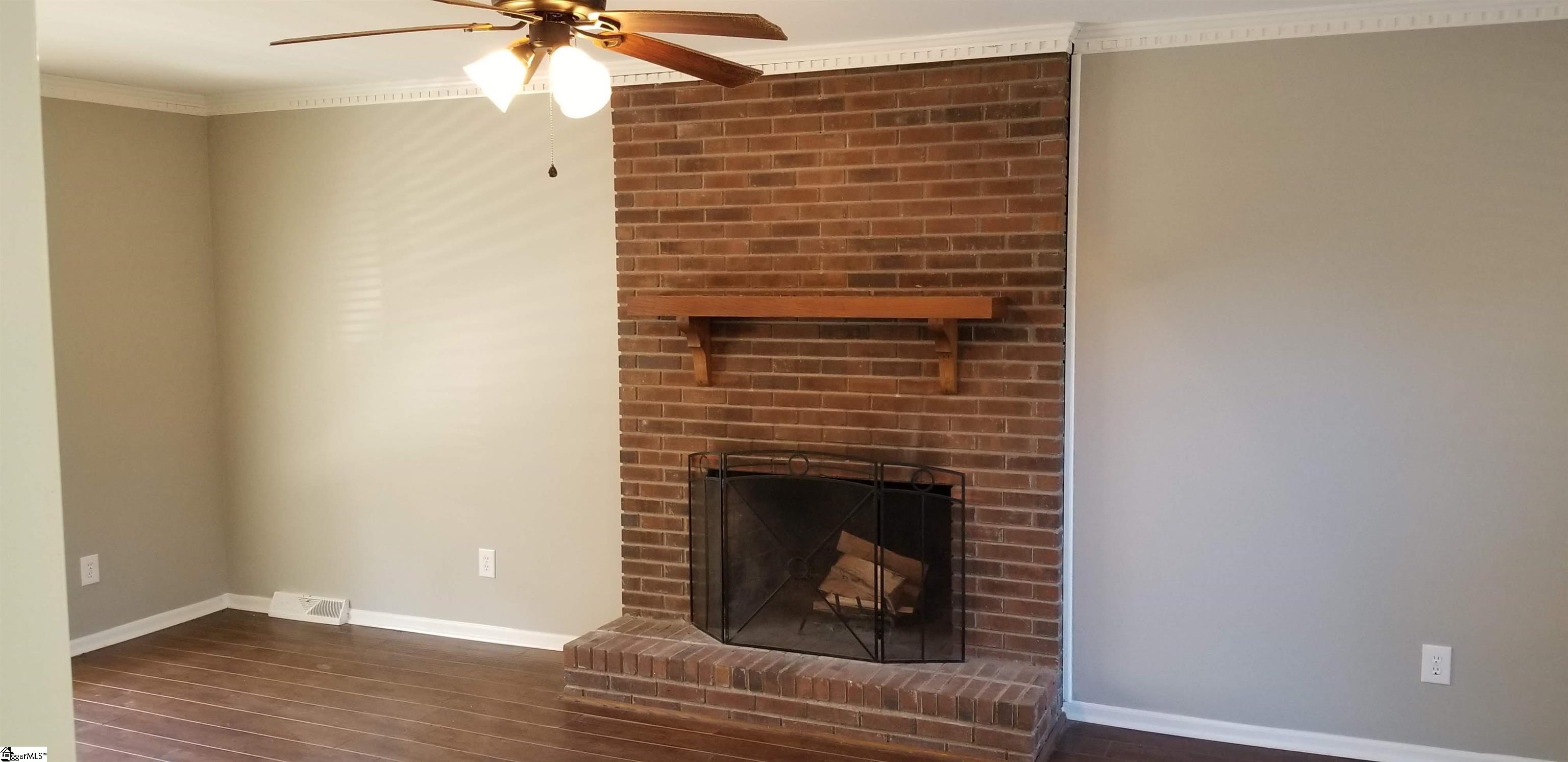 216 Foxhound Road Simpsonville, SC 29680 - Photo 11 of 20 Gallery Image 11