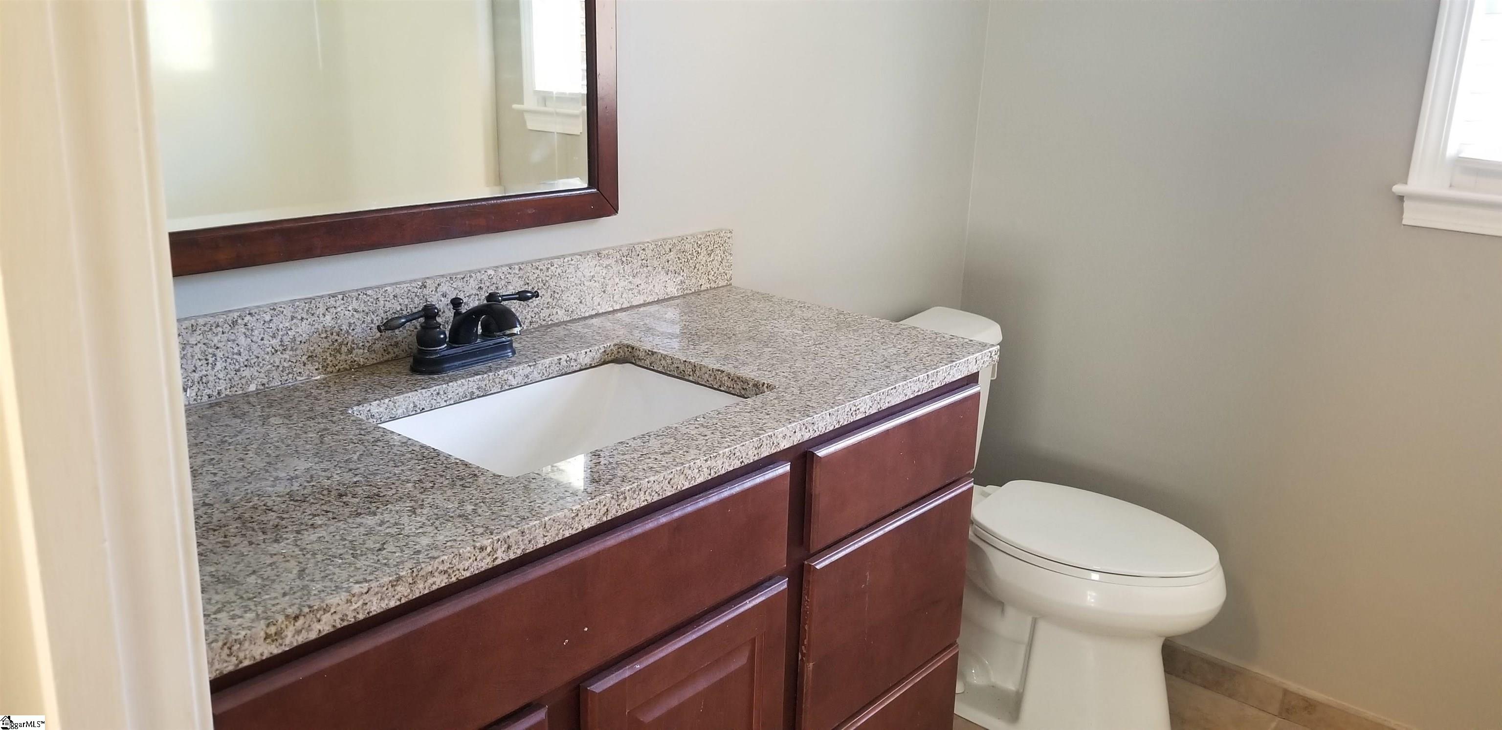 216 Foxhound Road Simpsonville, SC 29680 - Photo 12 of 20 Gallery Image 12