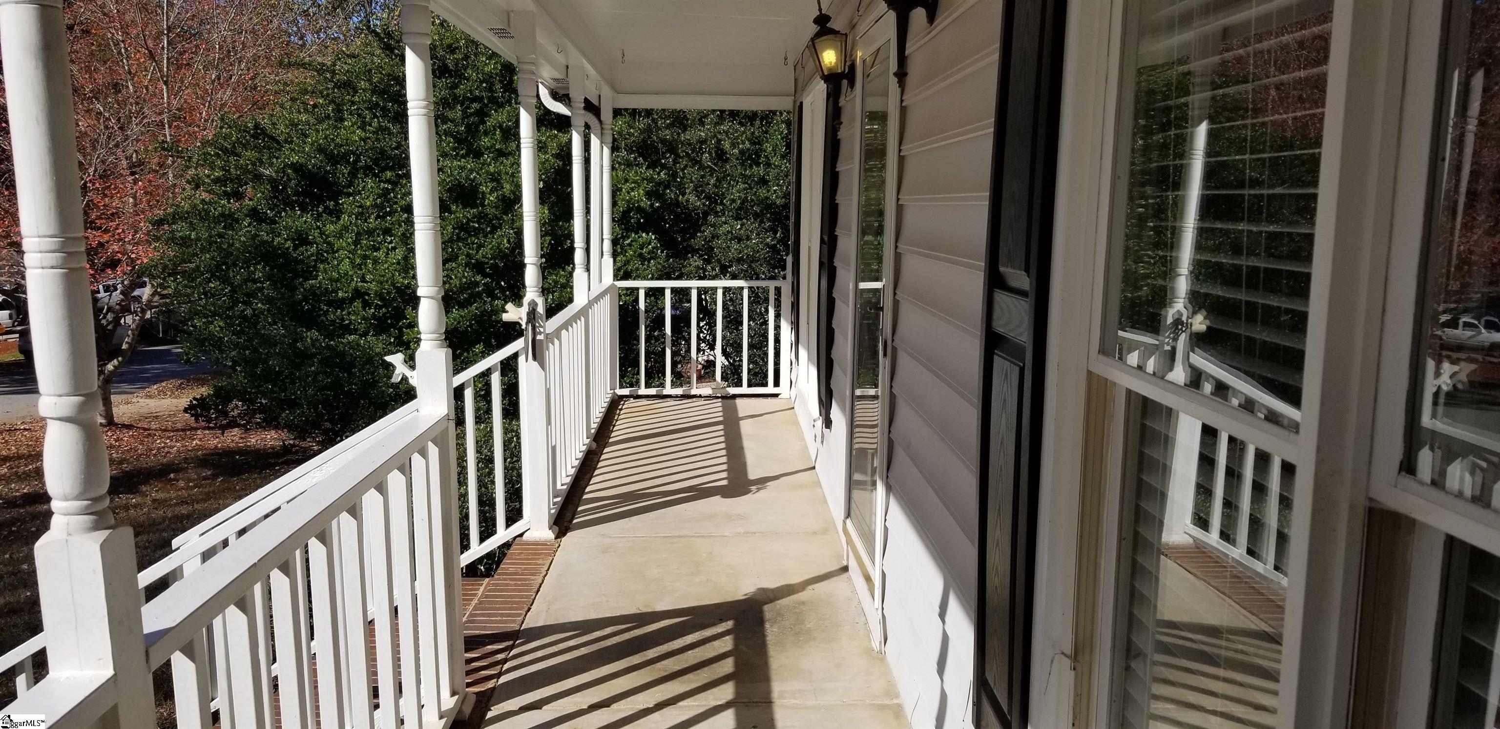 216 Foxhound Road Simpsonville, SC 29680 - Photo 3 of 20 Gallery Image 3