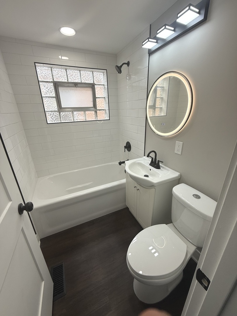 10531 South Morgan Street Chicago, IL 60643 - Photo 11 of 50