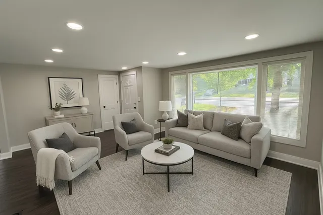 $309,900 | 10531 South Morgan Street, Chicago, IL 60643