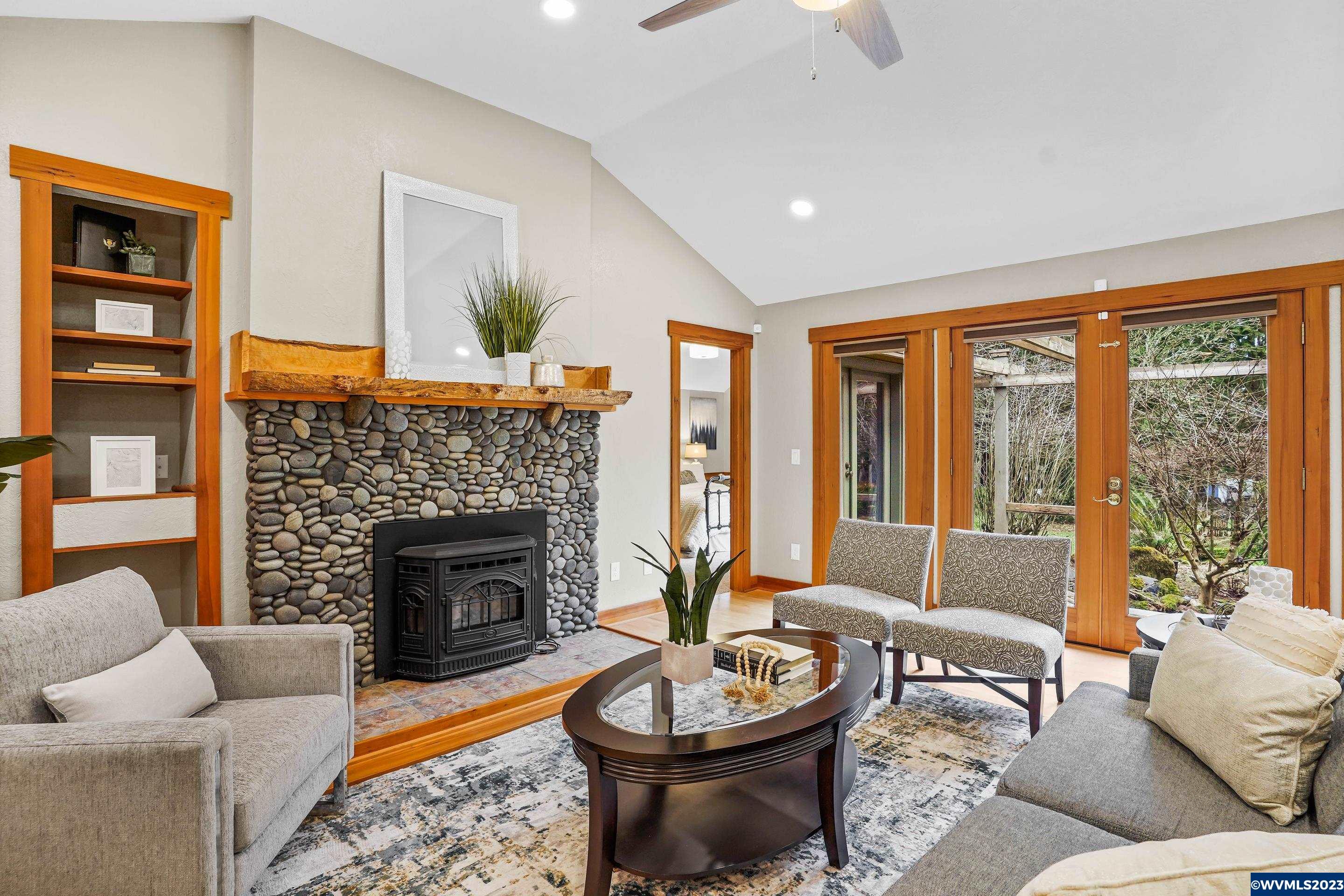 1294 Cole Road South Salem, OR 97306 - Photo 4 of 42