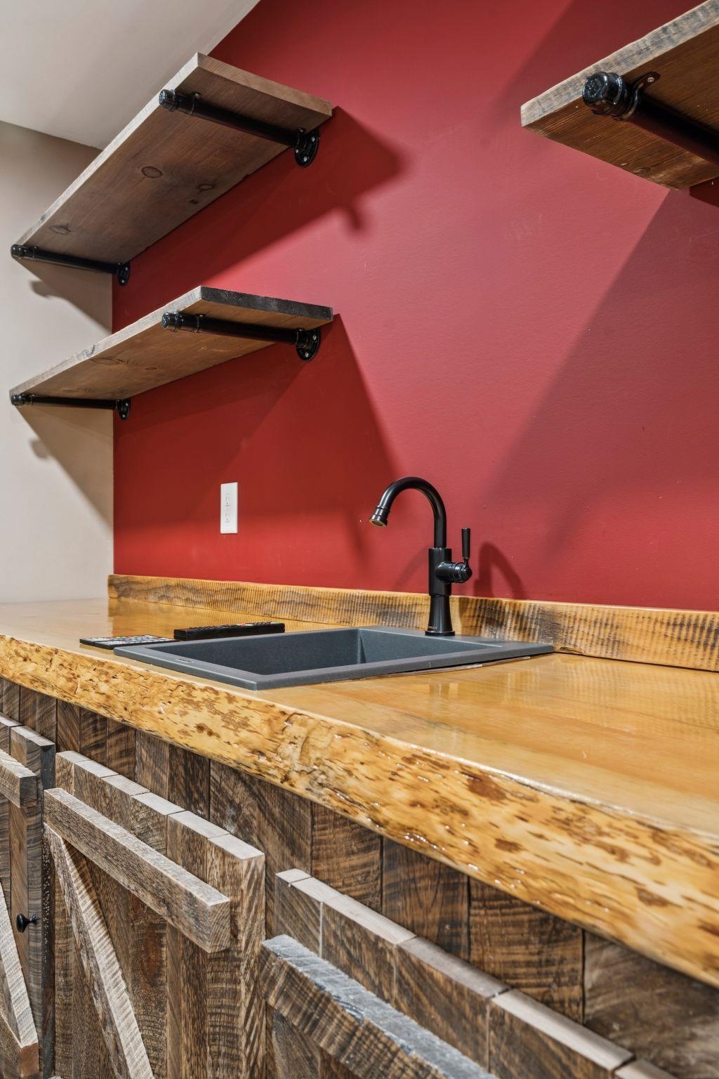 71 Range Road Alton, NH 03809 - Photo 27 of 40