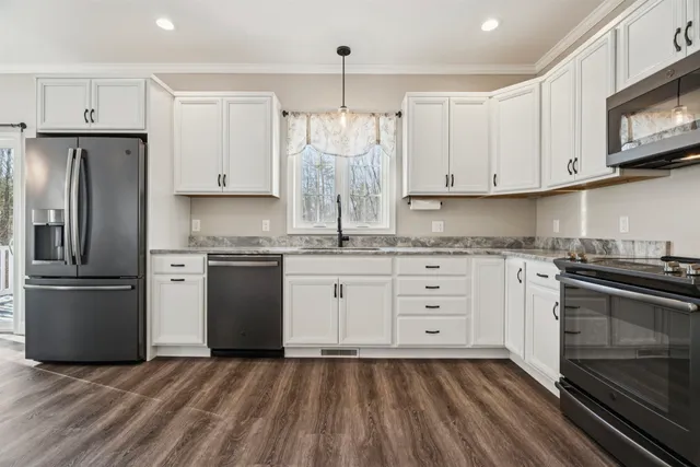 $699,999 | 71 Range Road, Alton, NH 03809