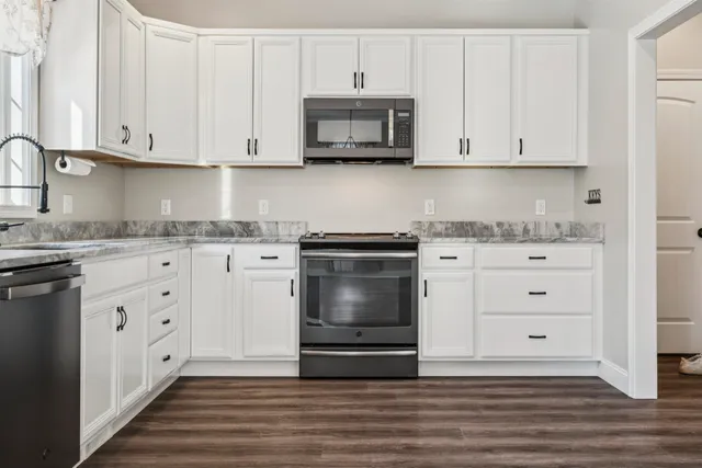 $699,999 | 71 Range Road, Alton, NH 03809