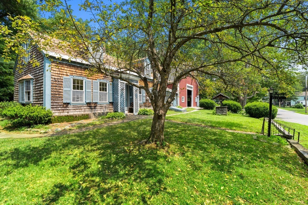 32 West Street Groton, MA 01450 - Photo 2 of 41