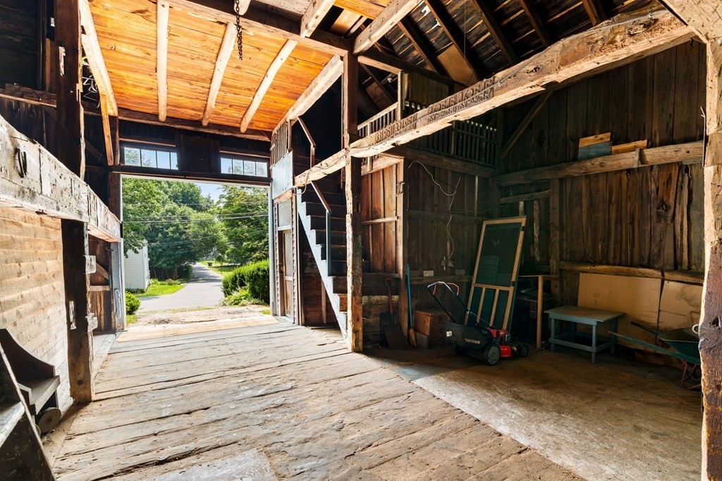 32 West Street Groton, MA 01450 - Photo 31 of 41