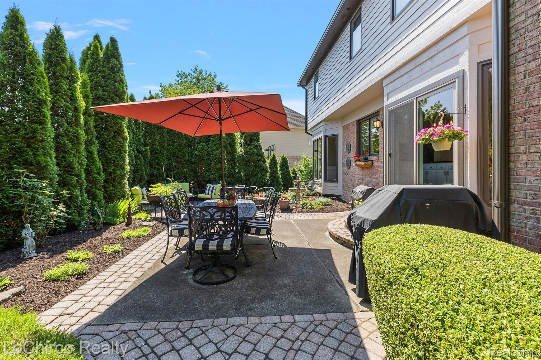 428 Springview Drive Rochester, MI 48307 - Photo 7 of 73 Gallery Image 7
