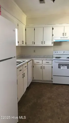 $1,730 | 109 Baysden Drive, Jacksonville, NC 28540