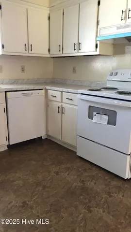 $1,730 | 109 Baysden Drive, Jacksonville, NC 28540