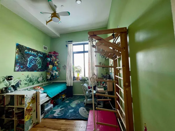 $3,700 | 518 Gregory Avenue, Unit C401, Weehawken, NJ 07086