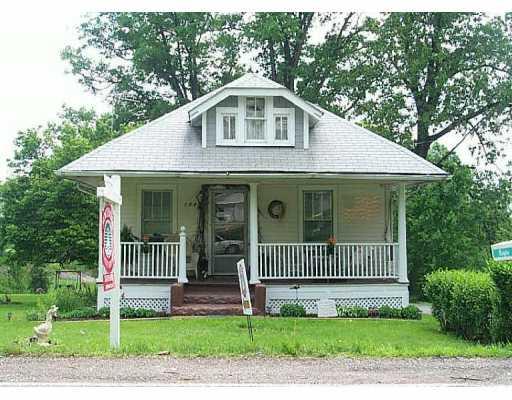 1048 Winfield Road Cabot, PA 16023 - Photo 1 of 1