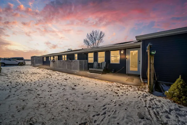 $268,100 | 70118 Highway 131, White Pigeon, MI 49099